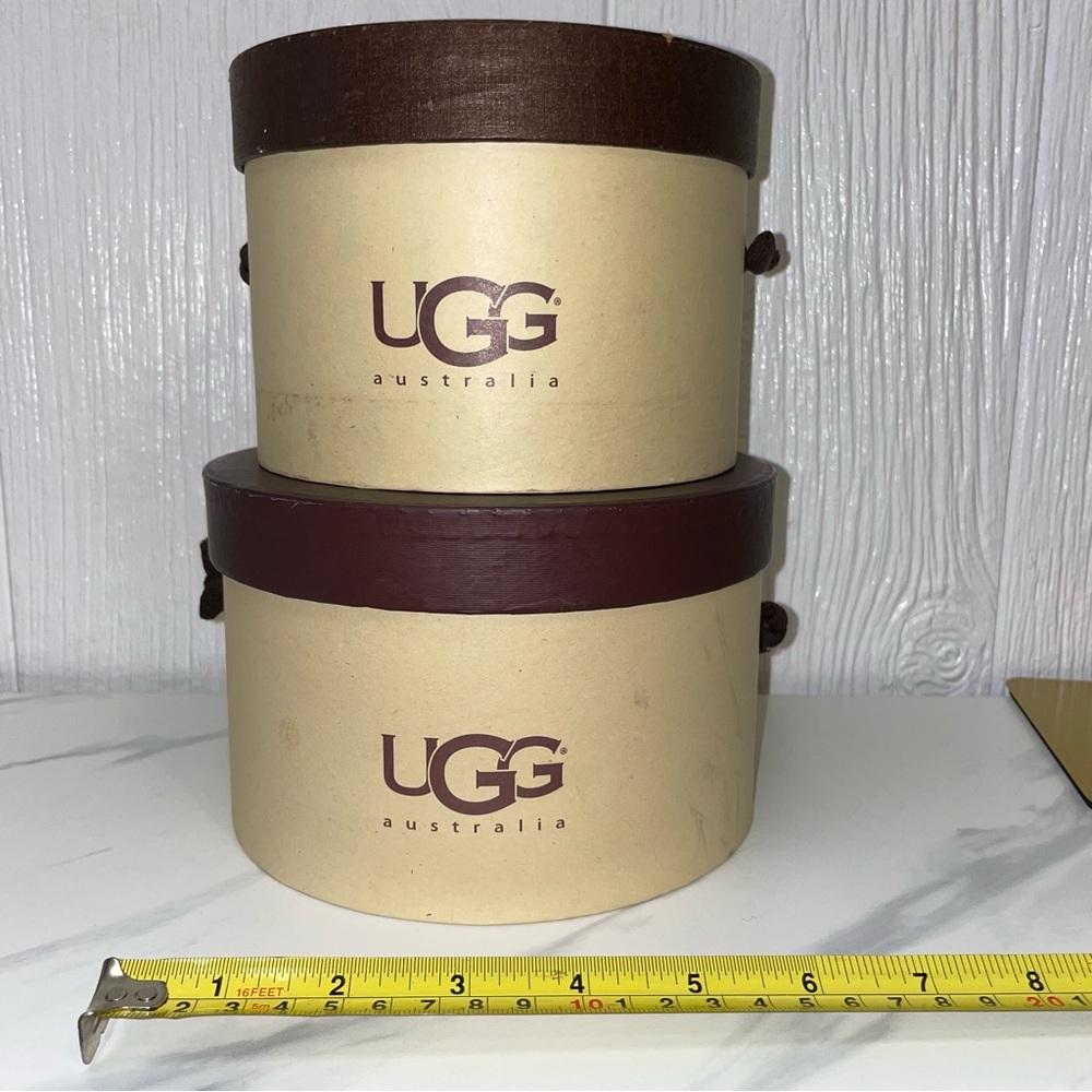 UGG Boxes!! - Picture 3 of 6